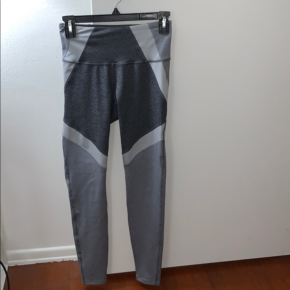 Color block workout pants